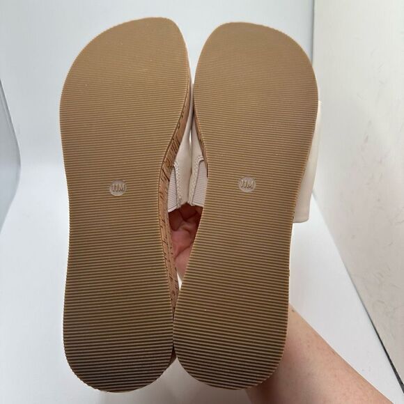 CUSHIONAIRE Women's cork wedge sandal +Memory Foam 11 IVORY - Picture 5 of 7